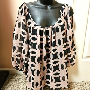 New York & Company Elegant Black and BeigeCokd Shoulder Geometric Blouse